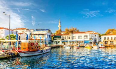 GÜNÜBİRLİK BOZCAADA TURU
